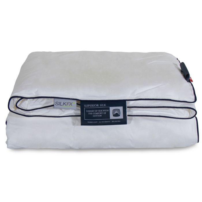 Nordic Comfort helårs silkedyne med 100% langfibret mulberry silke fra Dynezonen